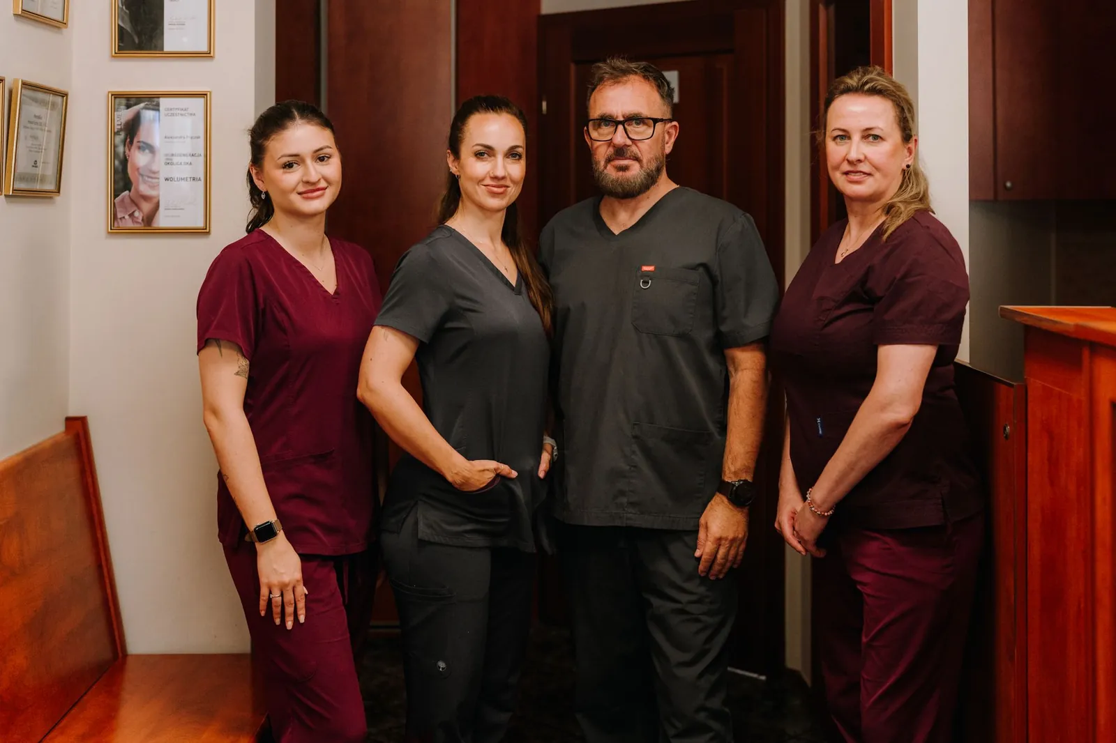 MEDiDENT team at work